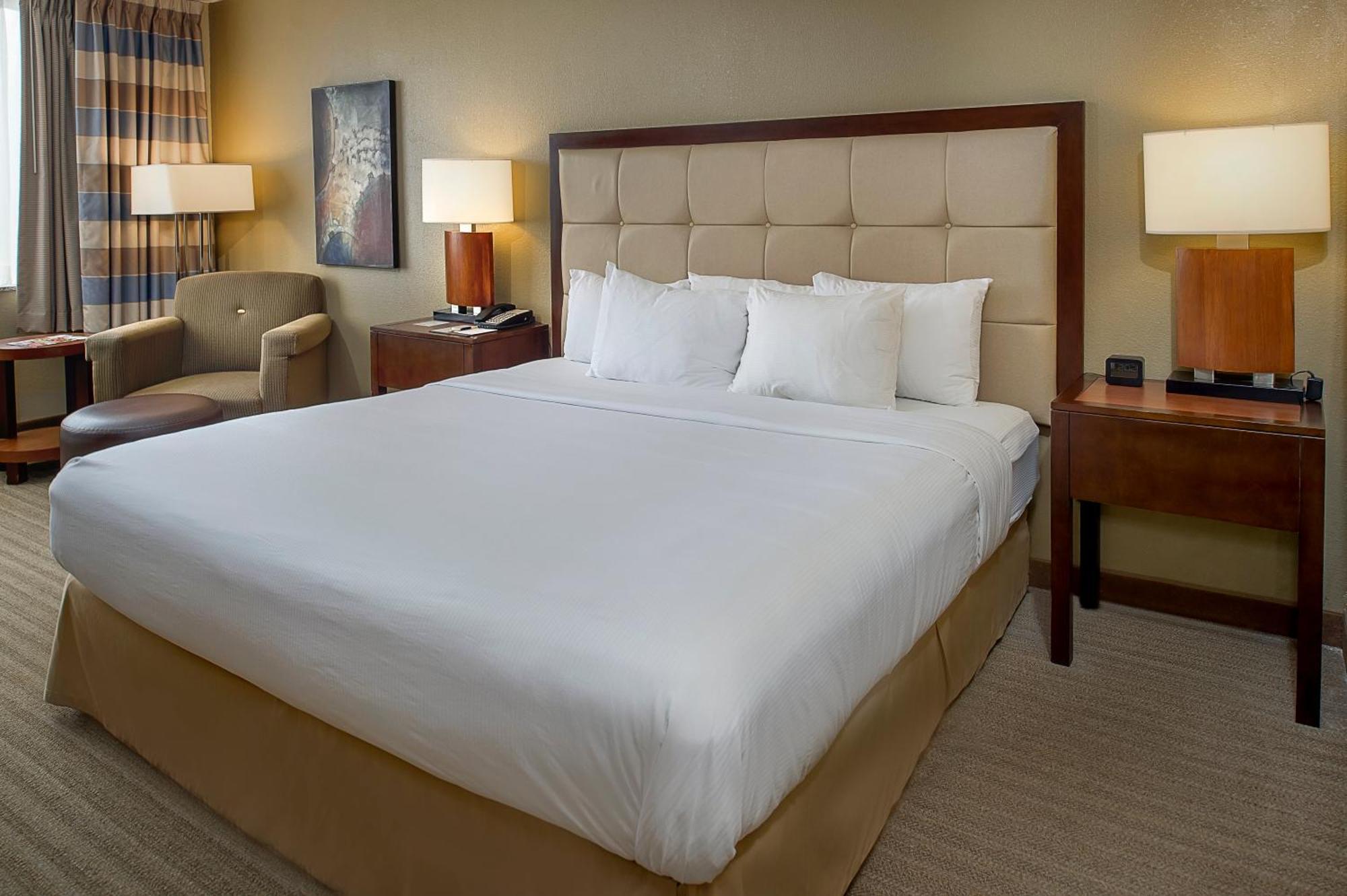 Hotel Doubletree By Hilton St. Louis At Westport Maryland Heights Zewnętrze zdjęcie